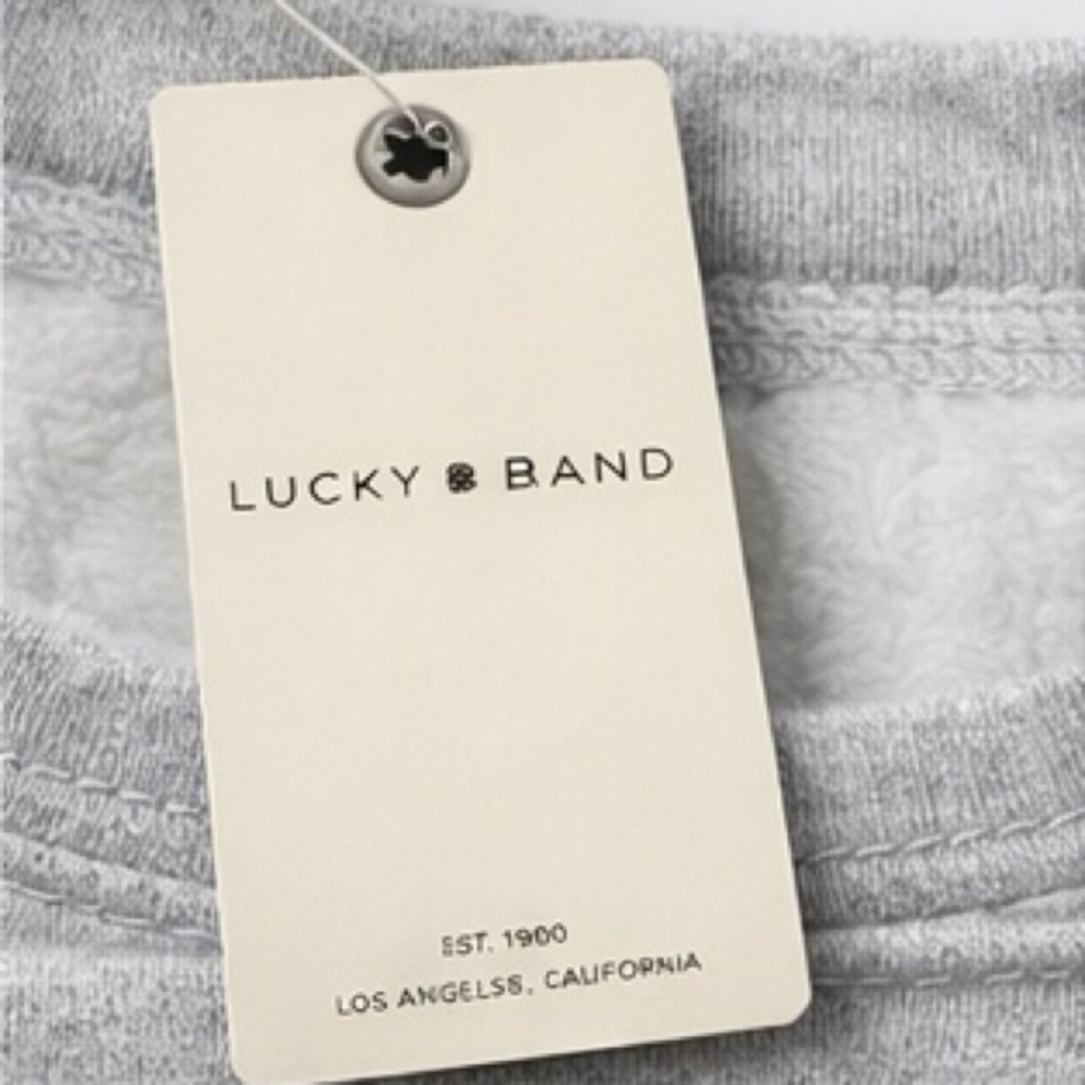 Lucky Brand Def Leppard Sweatshirt Women’s L Gray Gold Logo NWT - Picture 6 of 7
